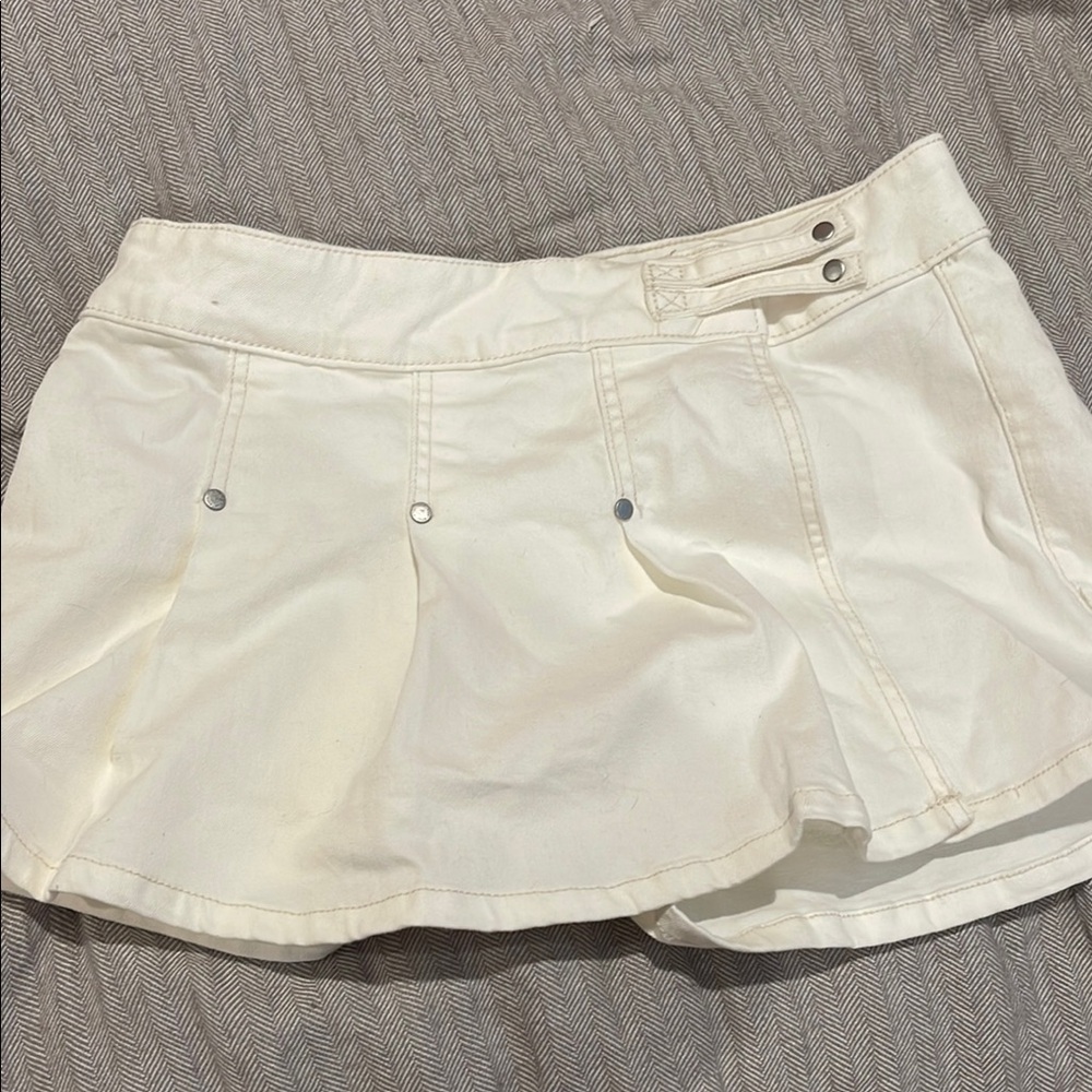 Ethika Cream Skorts with Structured Design
